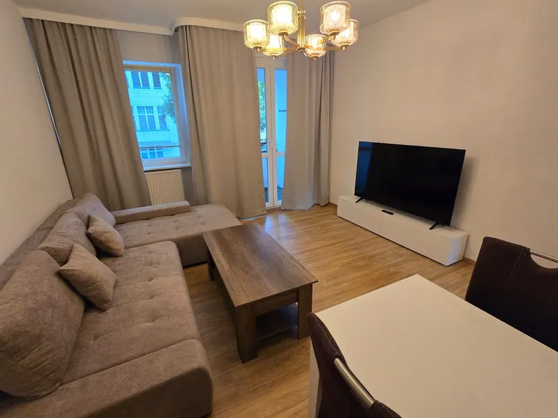 Wundervolles und helles Apartment in Halensee/Adenauerplatz am Kudamm — photo 1